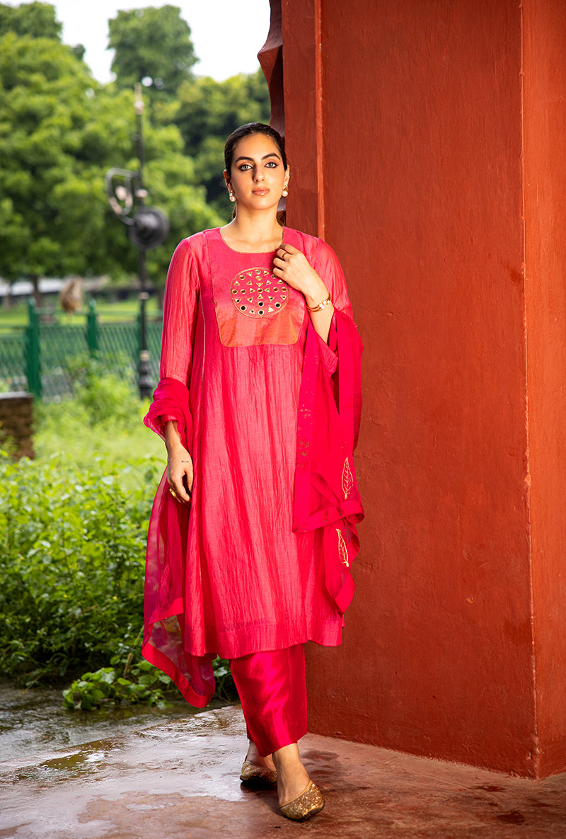Neon Pink Mirror Work Dor Kurta Set