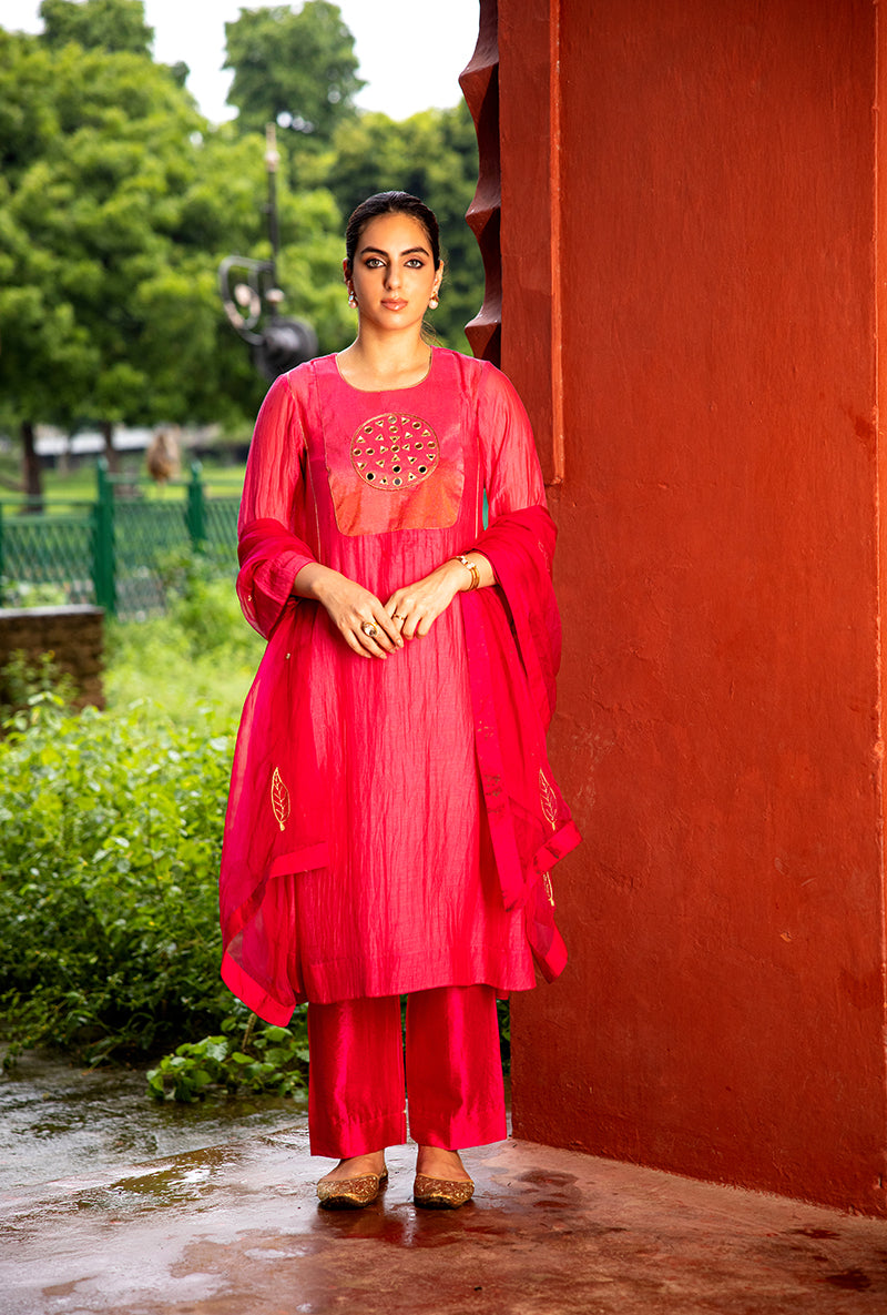 Neon Pink Mirror Work Dor Kurta Set