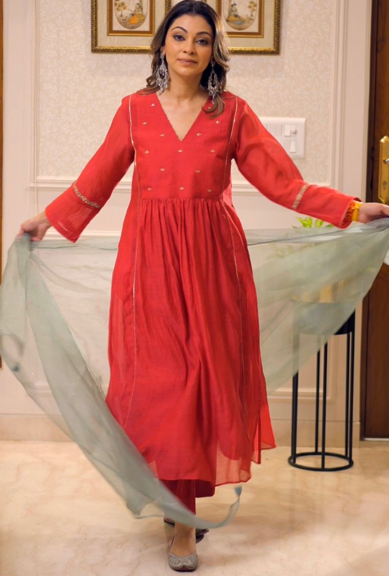 Meghna Nayyar in Red Front Gather Raas Kurta Set