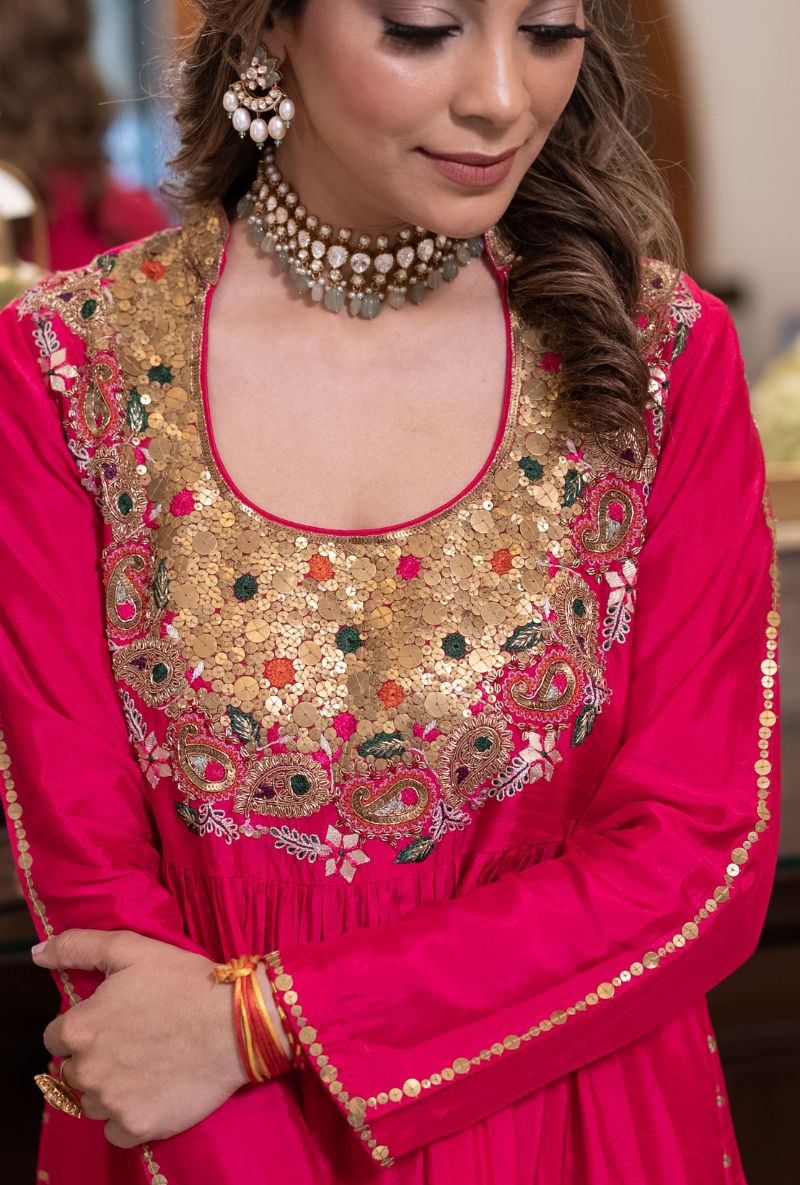 Meghna Nayyar in Pink Paisley Matka Adhira Kurta Set