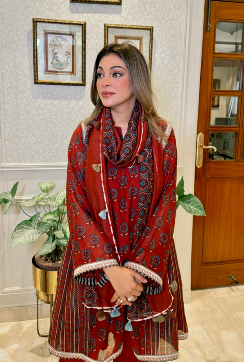 Meghna Nayyar in Red Ajrak Side Gathers Kurta Set