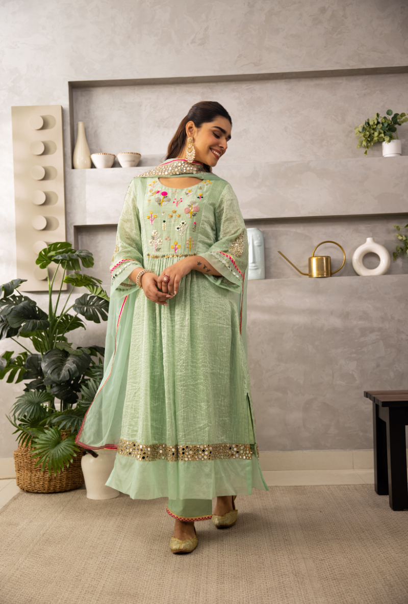 Aqua Resham Yoke Front Pleats Laado Kurta Set
