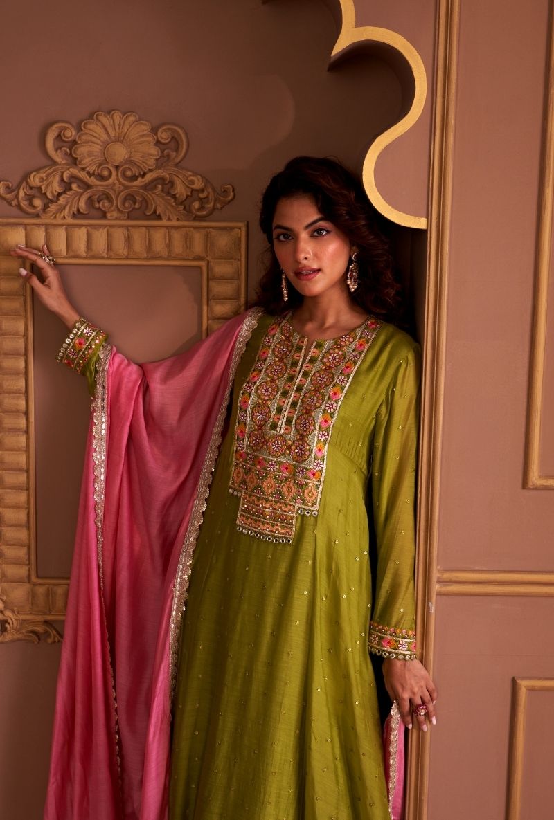 Green Rectangle Gota Yoke Rasia Kurta Set