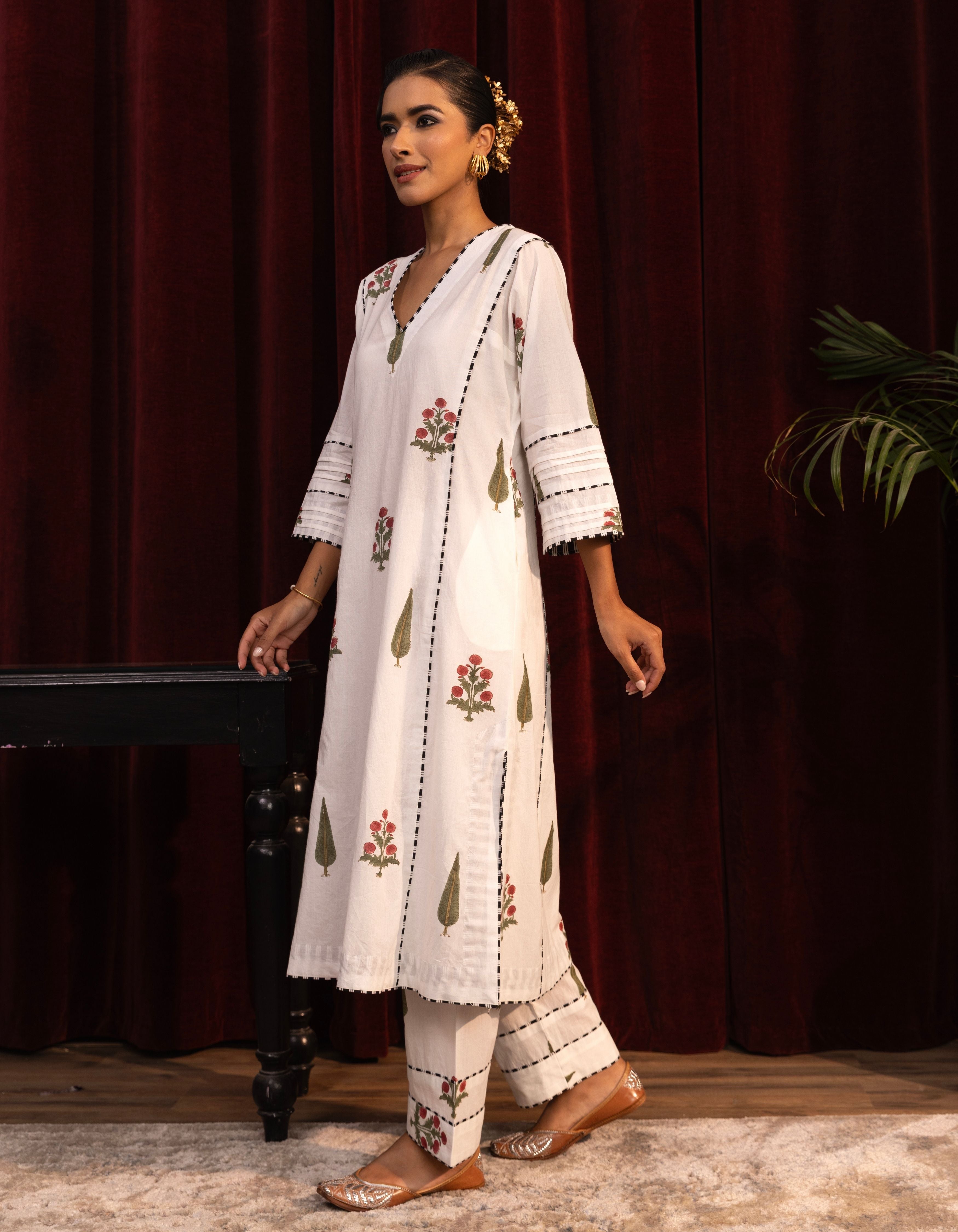 White Cypress Leaf and Poppy Print Mogra Kurta Set