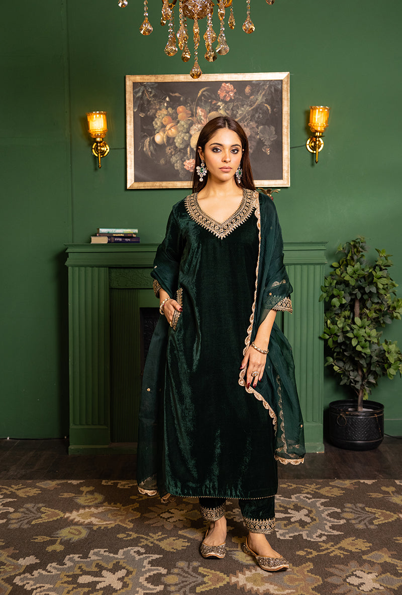 Bottle Green V-Neck And Pocket Dastaan Salwar Set
