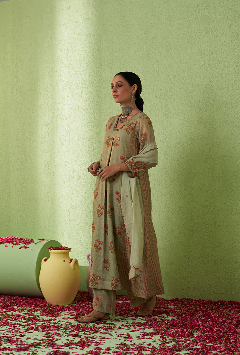 Mint Green Glass Neckline Taara Kurta Set