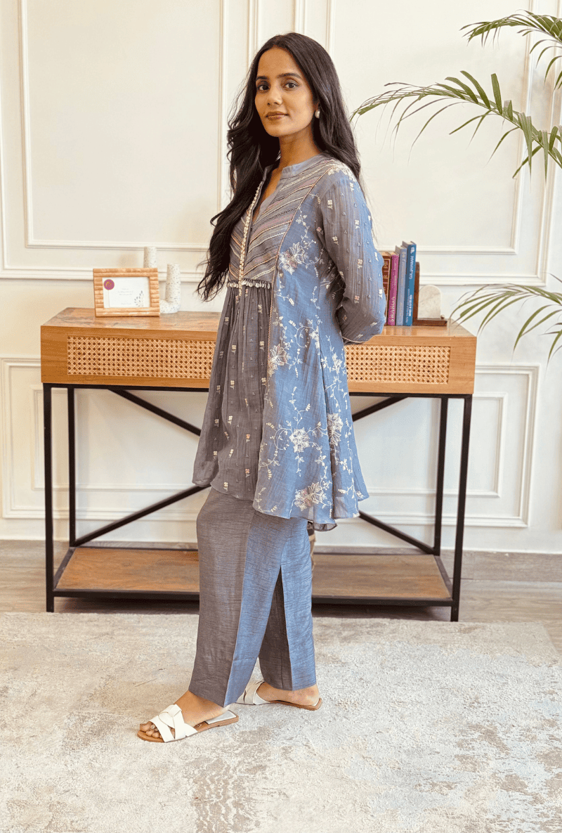 Jyoti Verma in English Blue Short Noor Co-ord Set