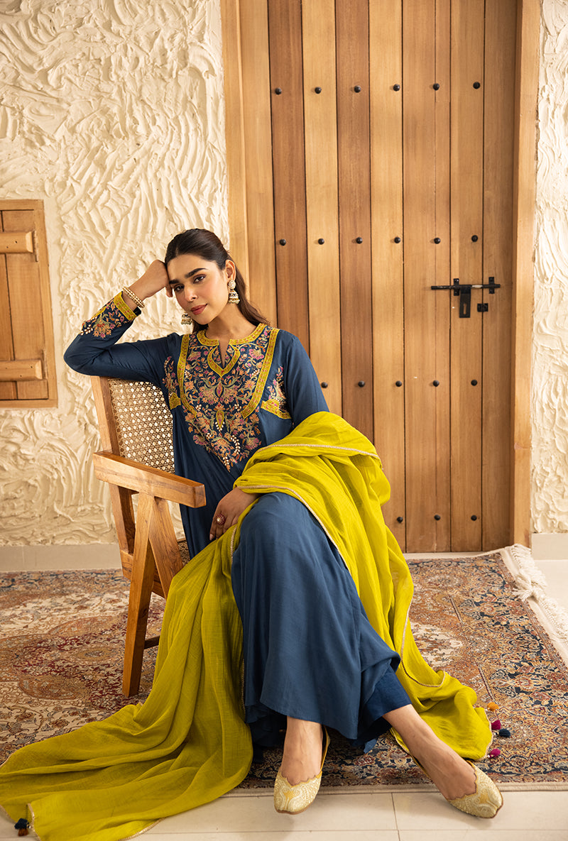Blue Mughal Yoke Masakali Kurta Set