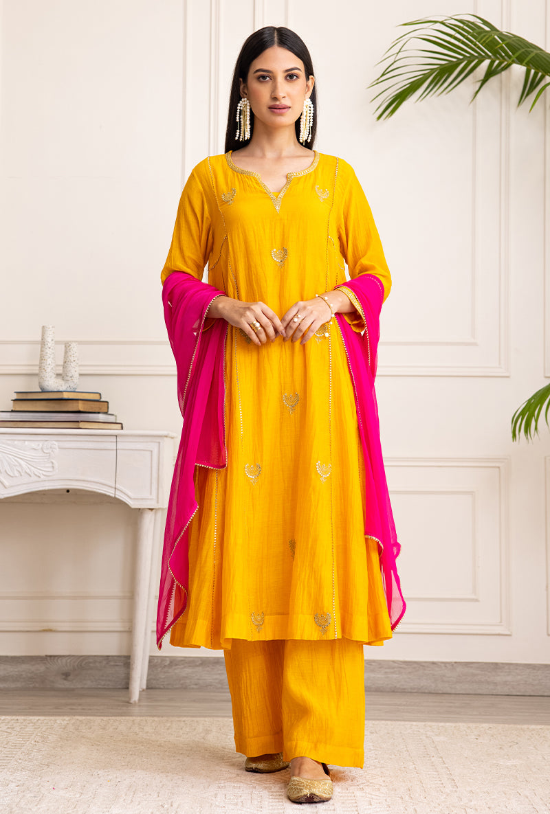 Mango Yellow Chandbali Soha Kurta Set