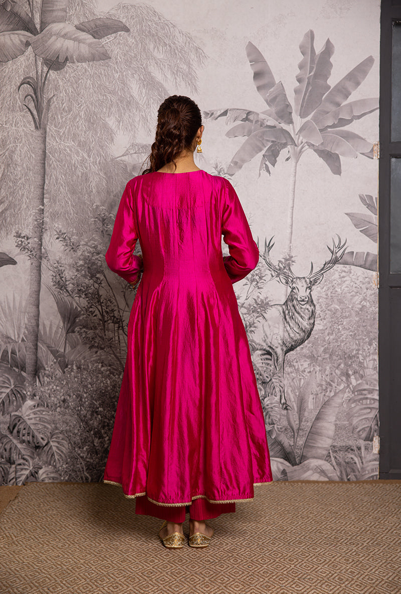 Rani Pink Bird Embroidered Shaheen Front Pleat Kurta Set