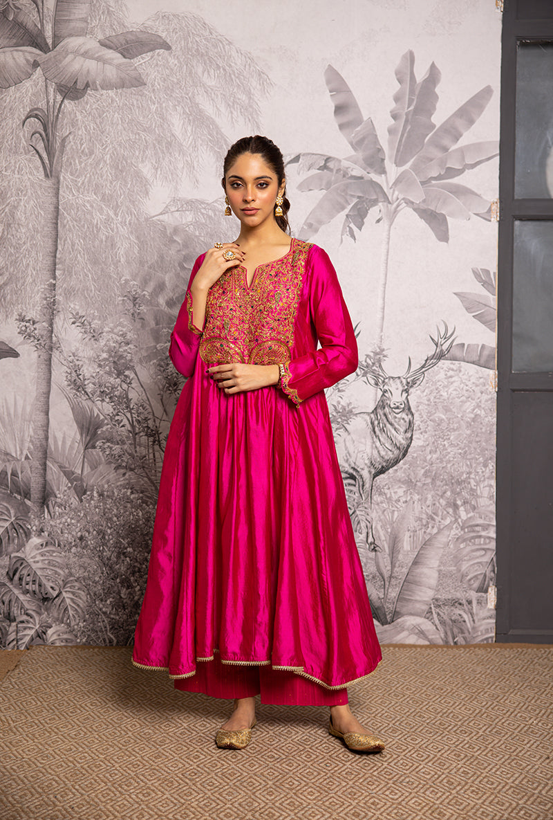 Rani Pink Bird Embroidered Shaheen Front Pleat Kurta Set