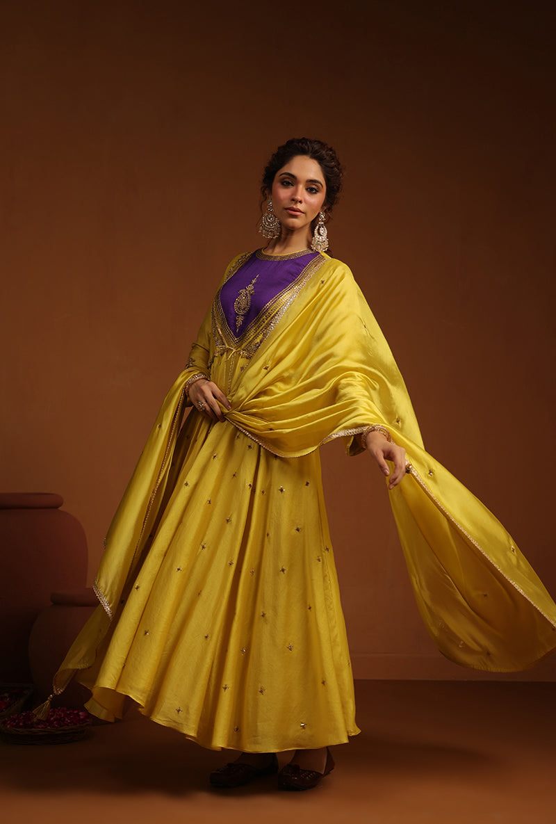 Yellow Kalidaar Ishq Kurta Set