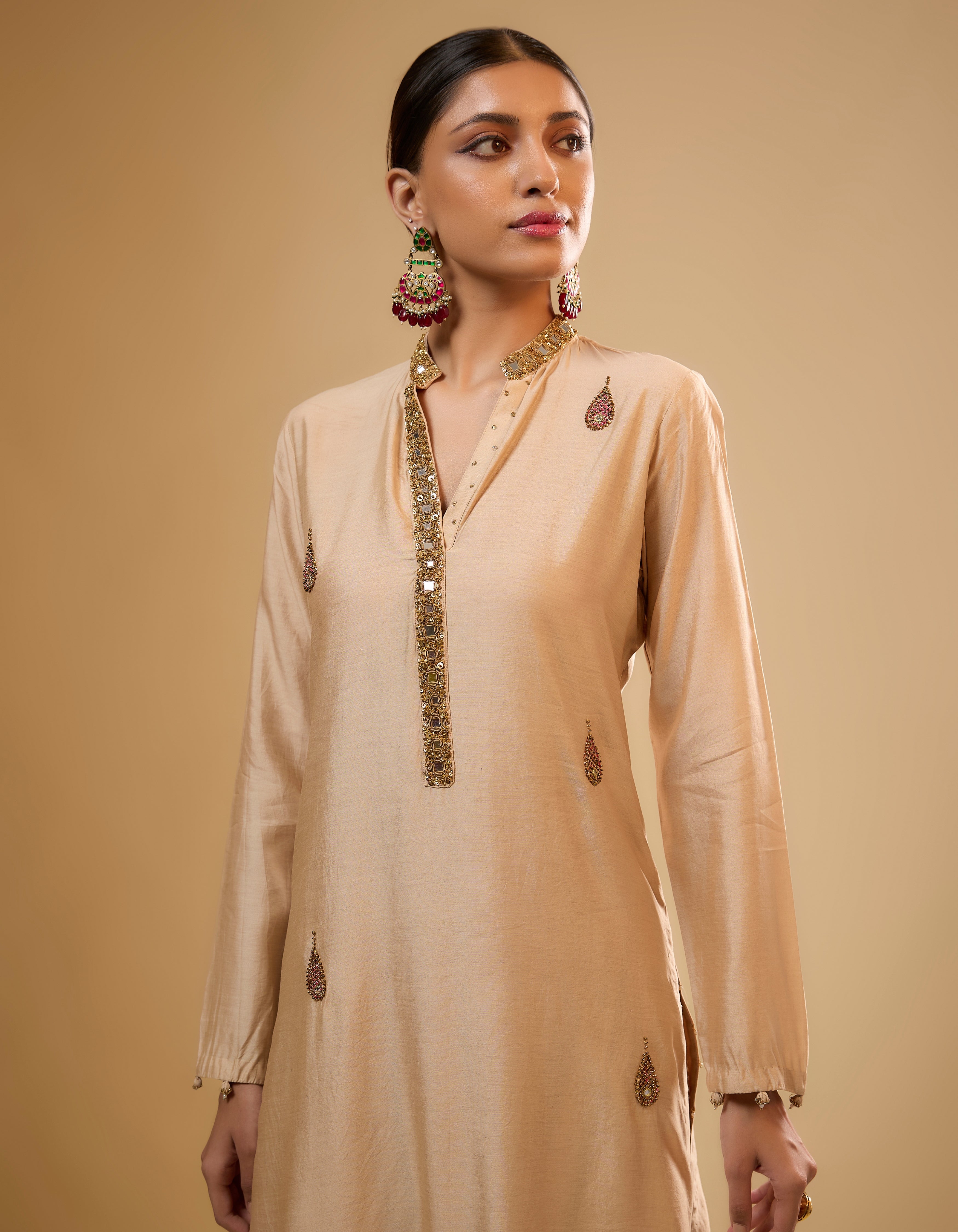 Ivory Applique Rani Kurta Set
