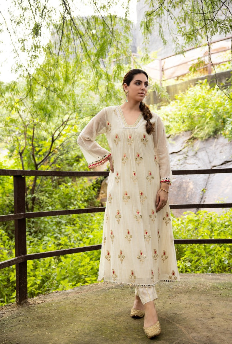 Ivory Gota And Resham Kurta Set