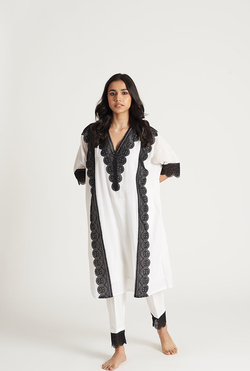 Pearly Off White Kaaftan Kurta Pam Laila Kurta Set