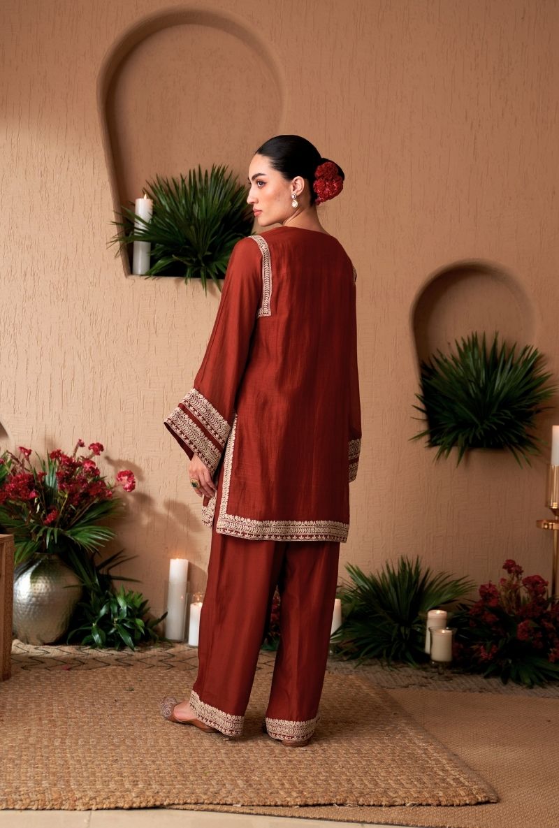Brick Red A- Line Naveli Fasrshi Kurta Set