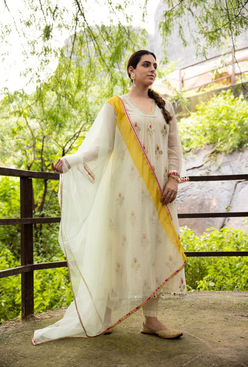 Ivory Gota And Resham Kurta Set