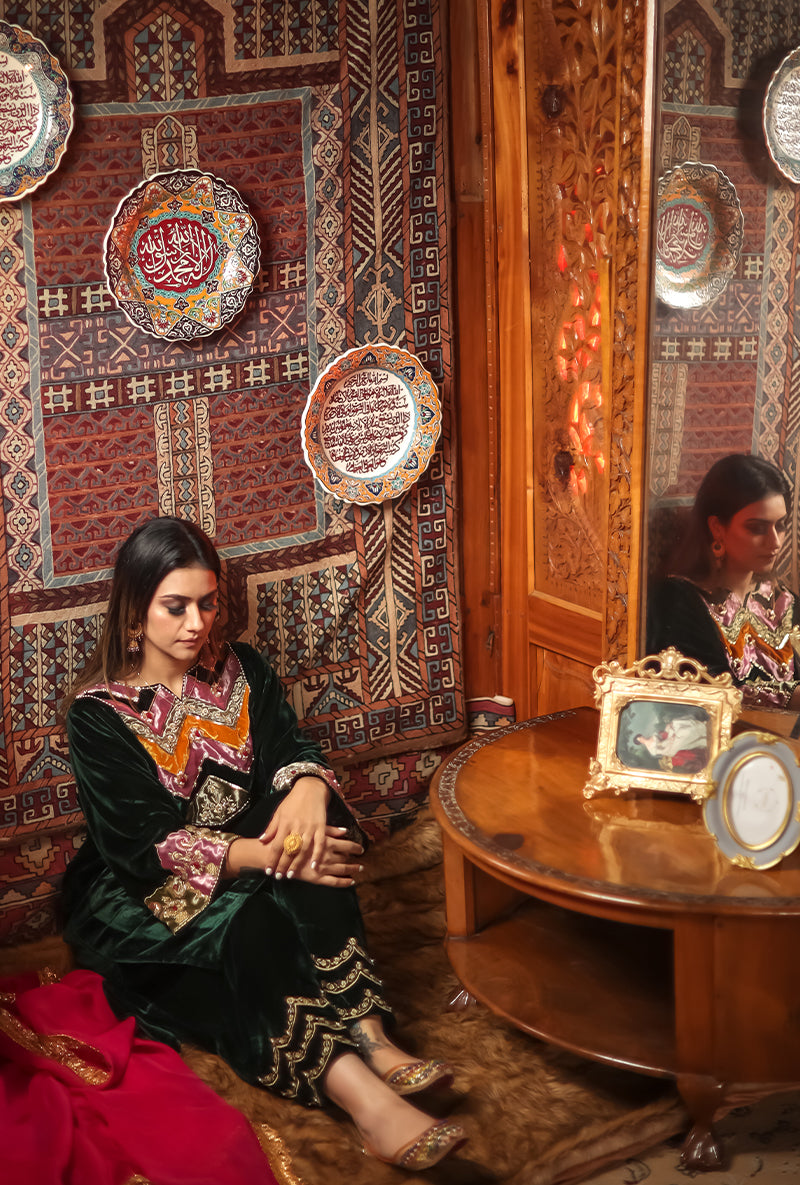 Green Silk Velvet Jannat Phiran Set