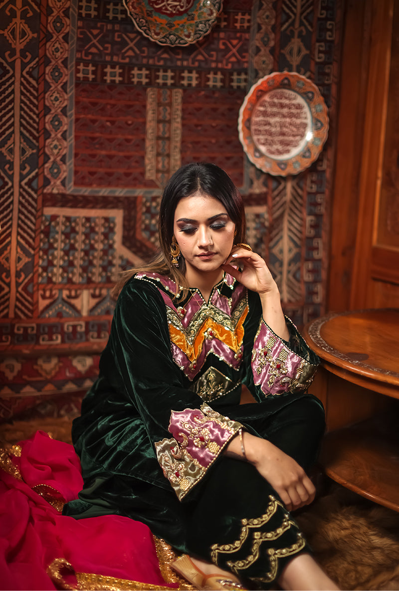 Green Silk Velvet Jannat Phiran Set