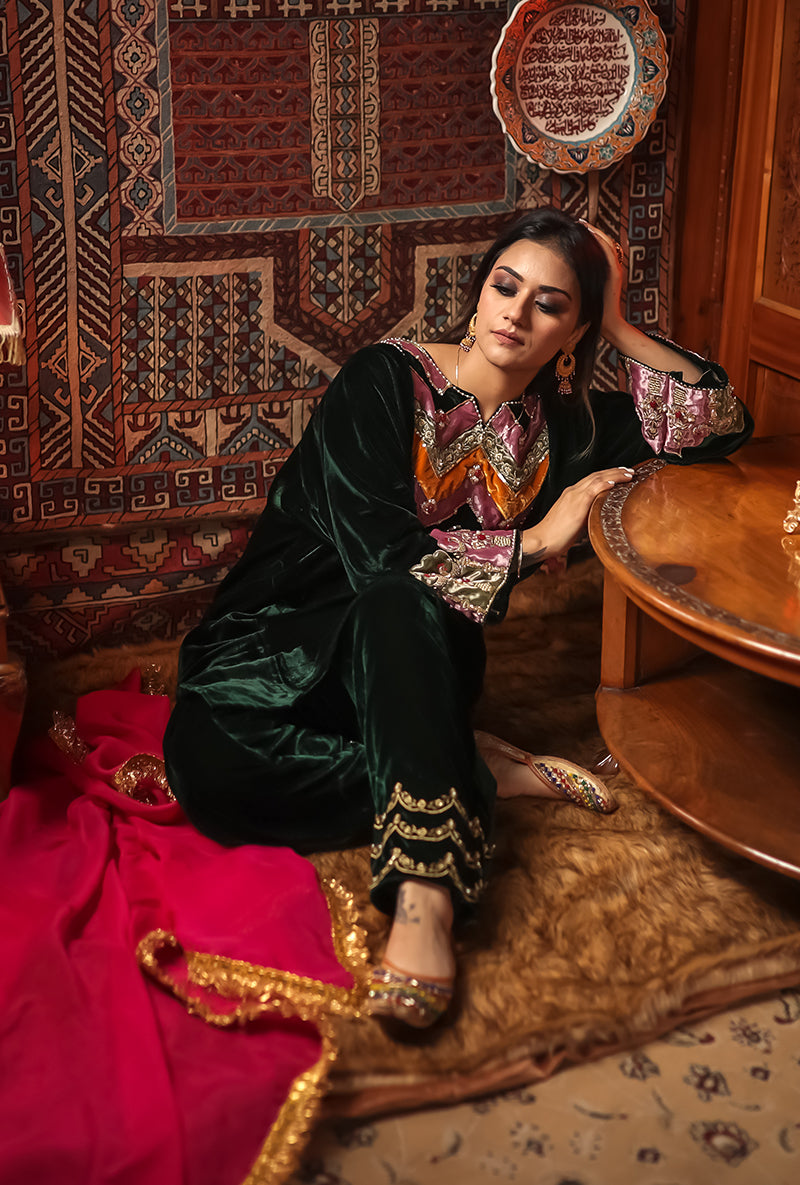Green Silk Velvet Jannat Phiran Set