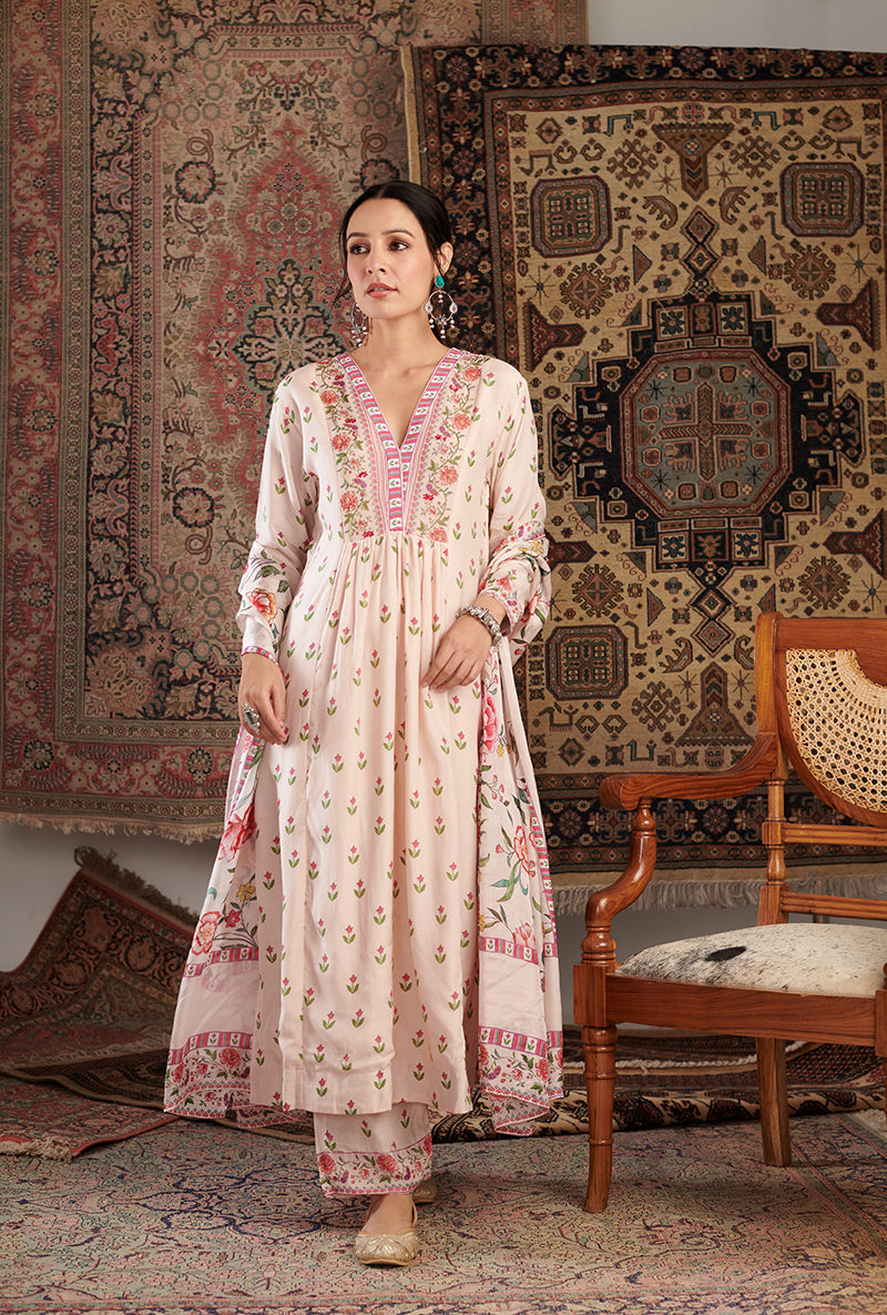 Ivory Gul Embroidered Aalam Kurta Set