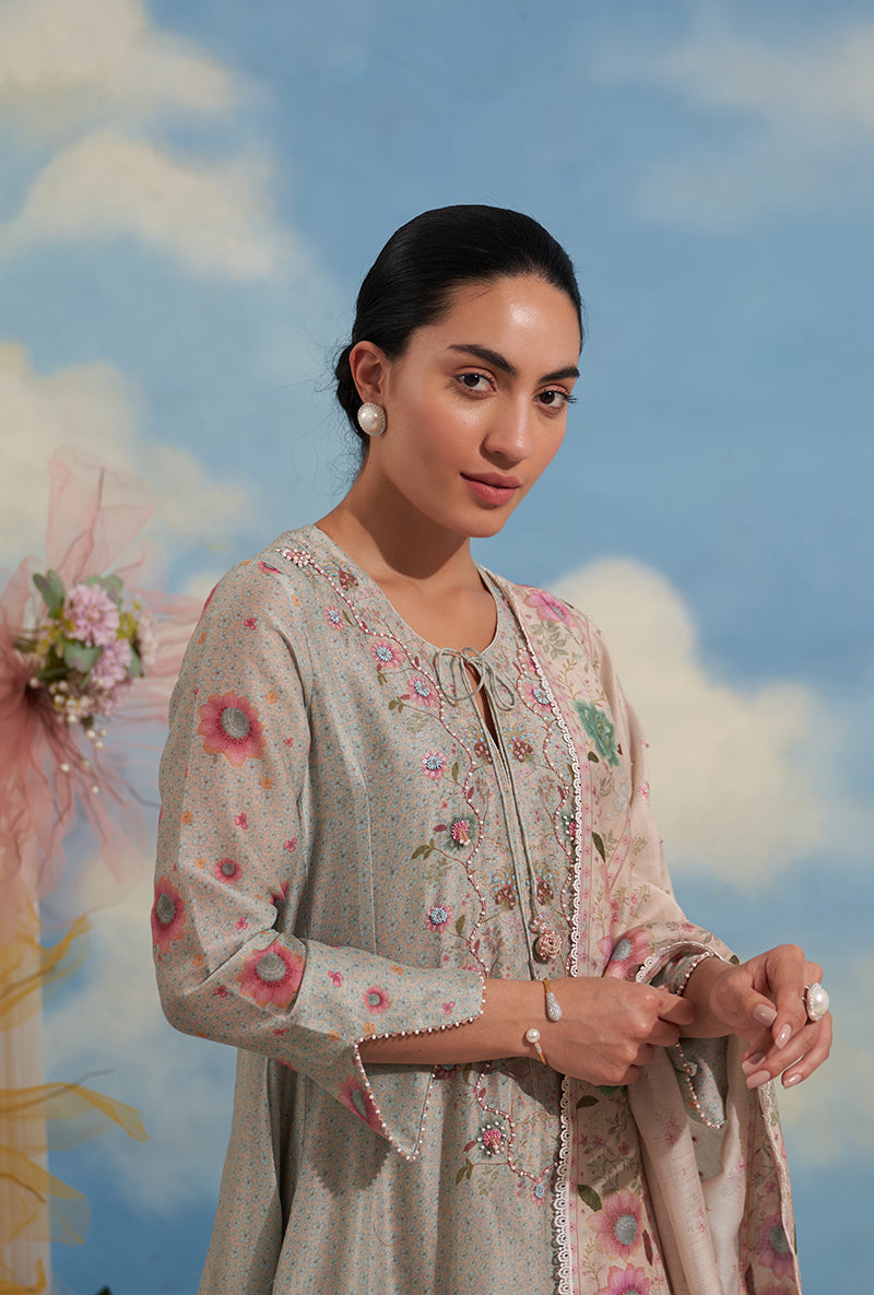 Ivory Mughal Heer Kalidar Made In Heaven Anarkali Kurta Set