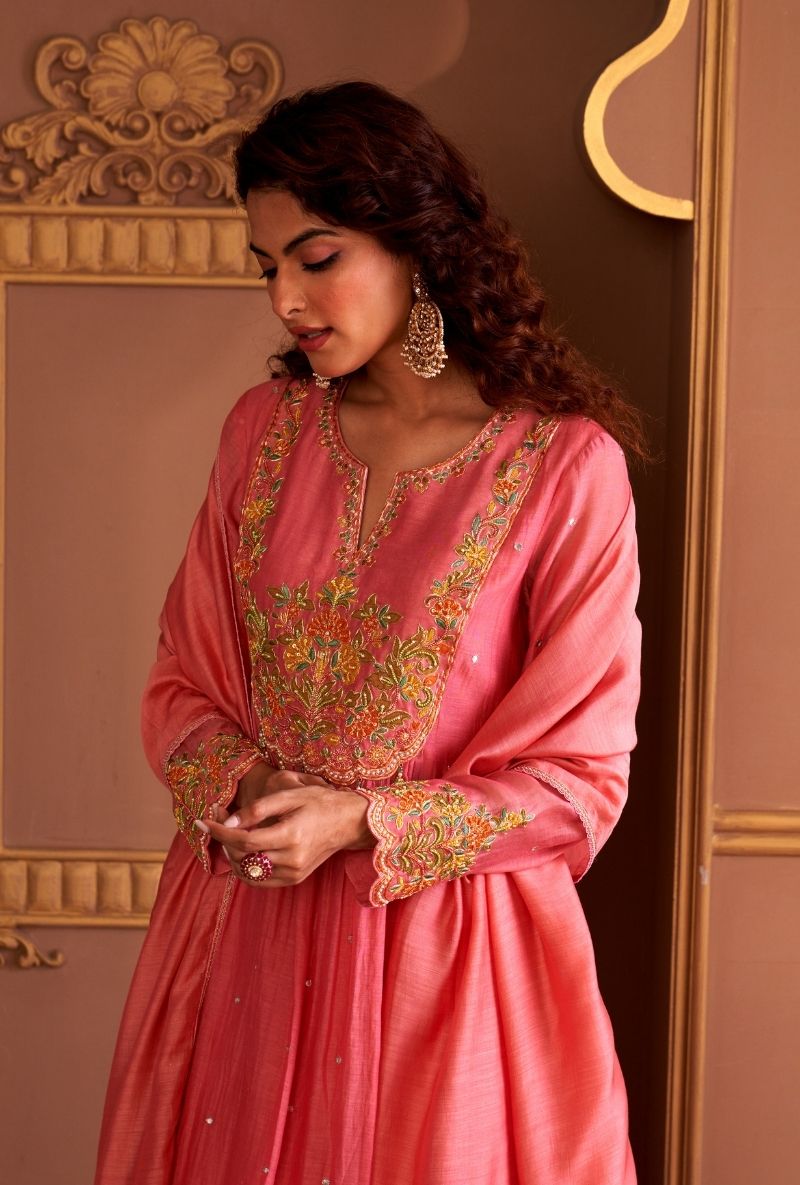 Pink Resham Front Pleat Rasia Kurta Set