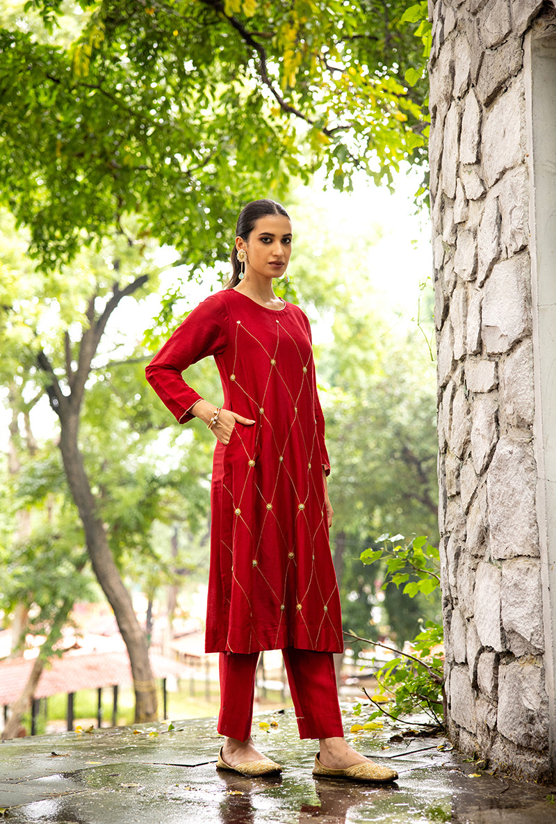 Maroon Ginni And Zari Handwork Dor Kurta Set