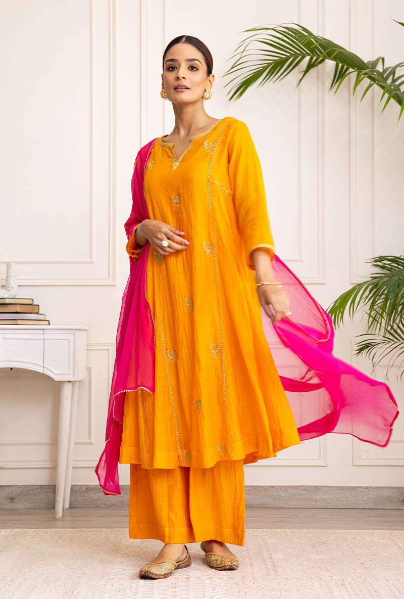 Orange Chandbali Soha Kurta Set