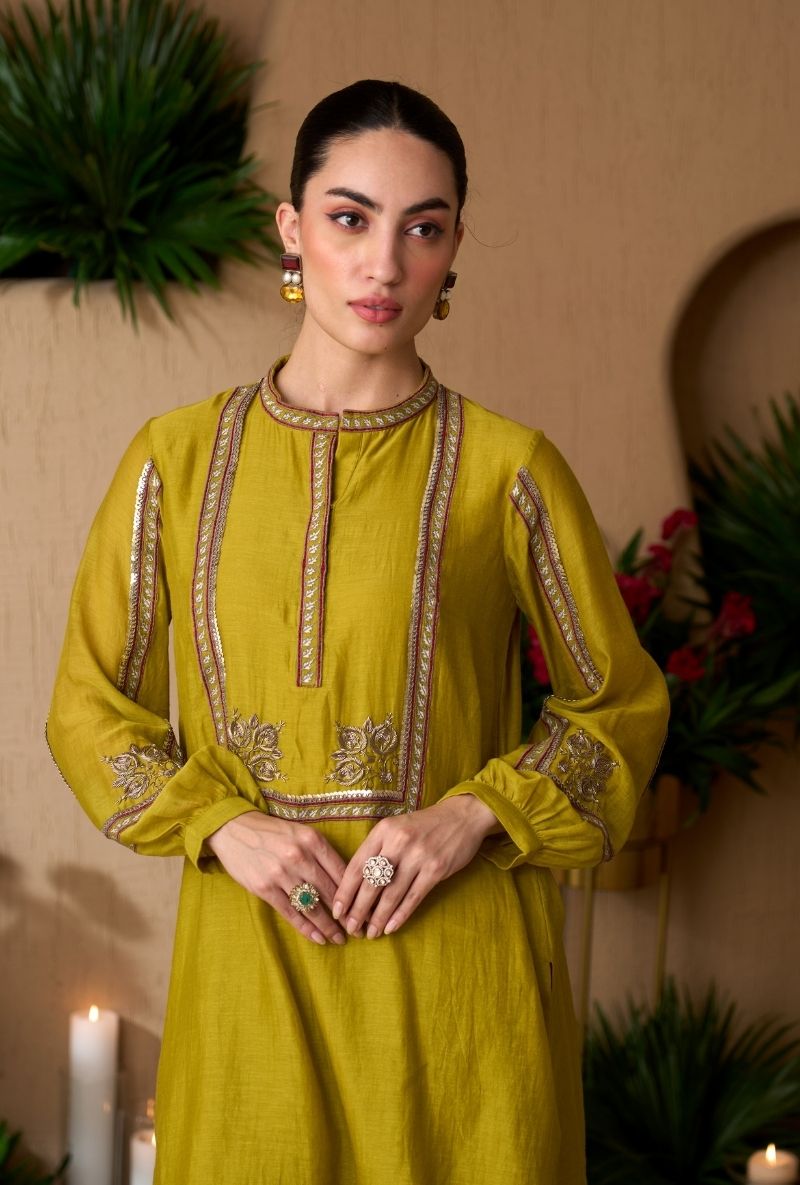 Green Bandhej Dhoti Naveli Kurta Set