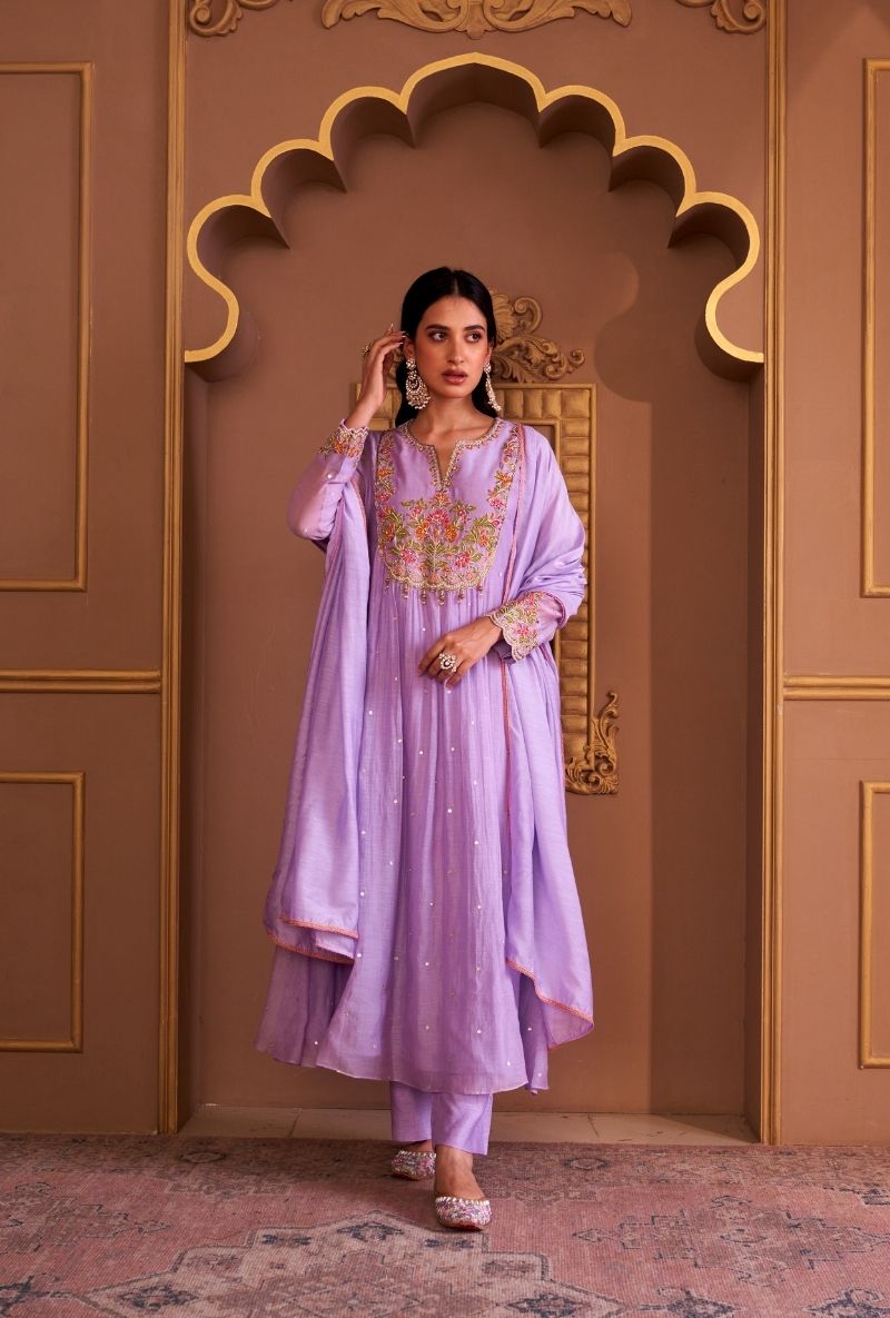 Lilac Resham Front Pleat Rasia Kurta Set