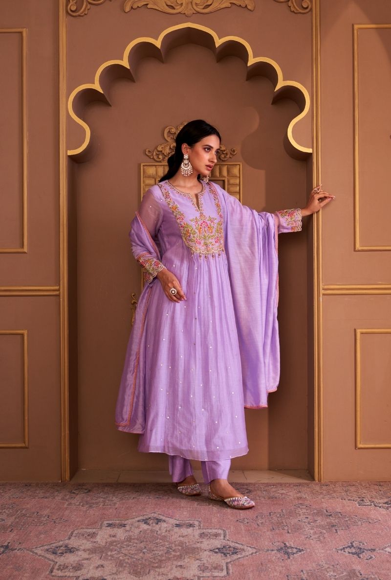 Lilac Resham Front Pleat Rasia Kurta Set