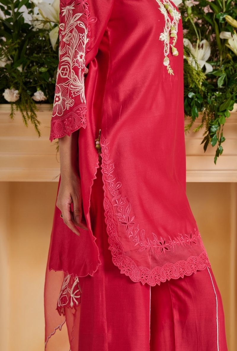 Bright Pink Emroidered Yoke Amara Kurta Set