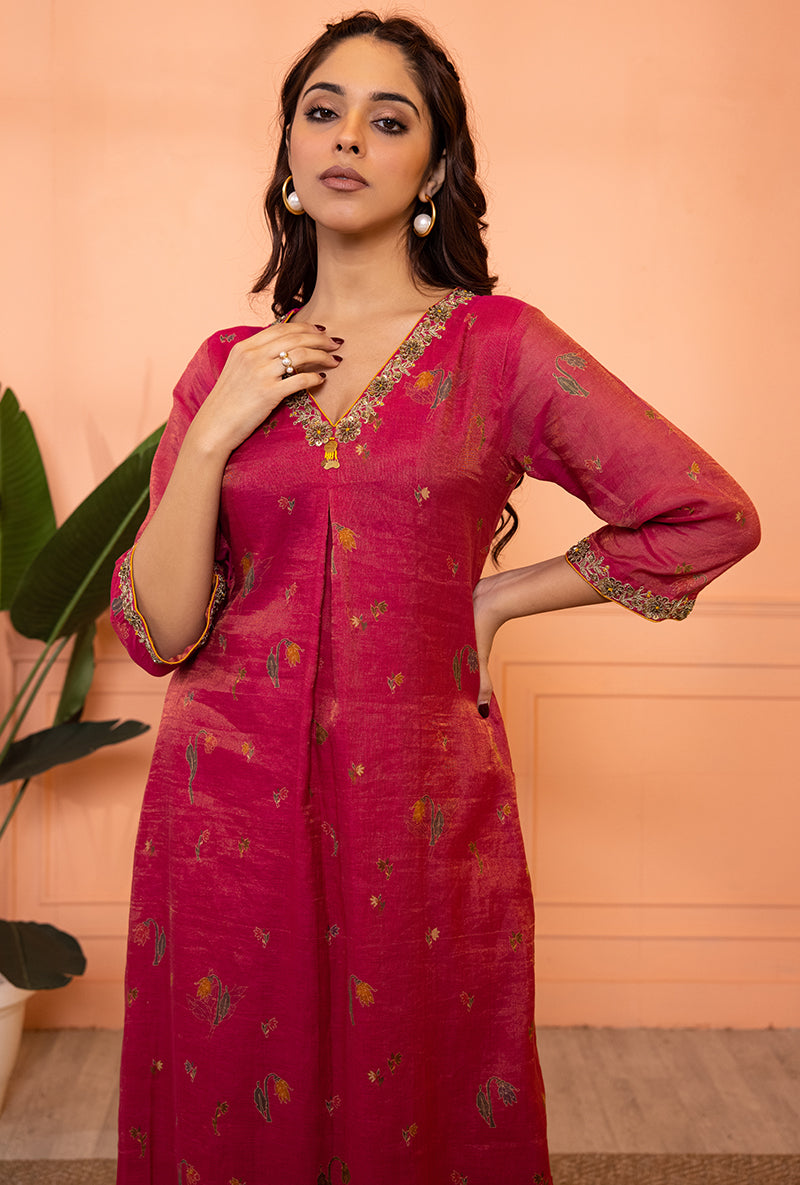 Pink V-Neck Box Pleat Sia Kurta Set
