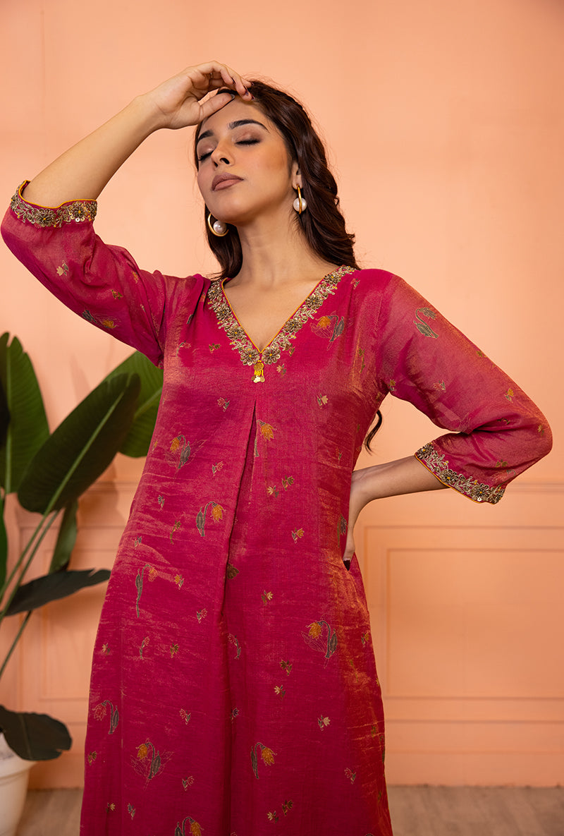 Pink V-Neck Box Pleat Sia Kurta Set