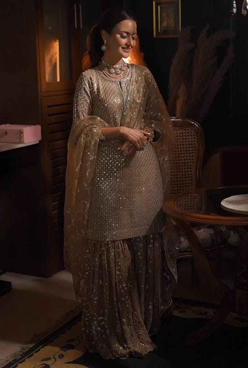 Dr. Dipti Dhillon In Mouse Sitara 2.0 Gharara Set