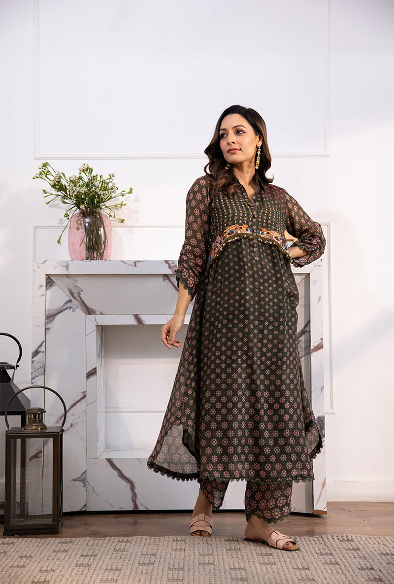 Green Collar Cascade Navya Kurta Set