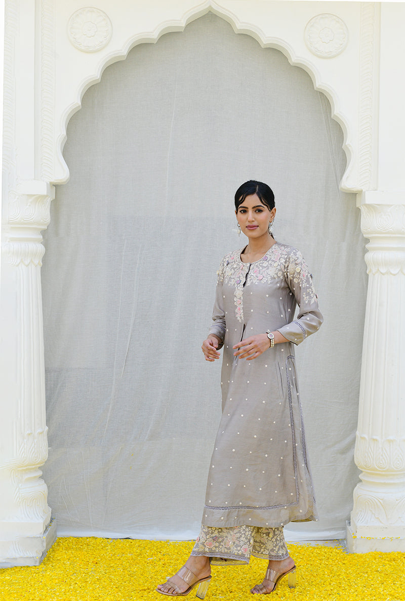 Grey Light Long Izra Kurta Set