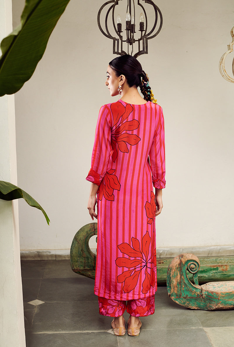 Hot pink Big Flower Stripe Digital Printed Summer Wishlist Kurta Set