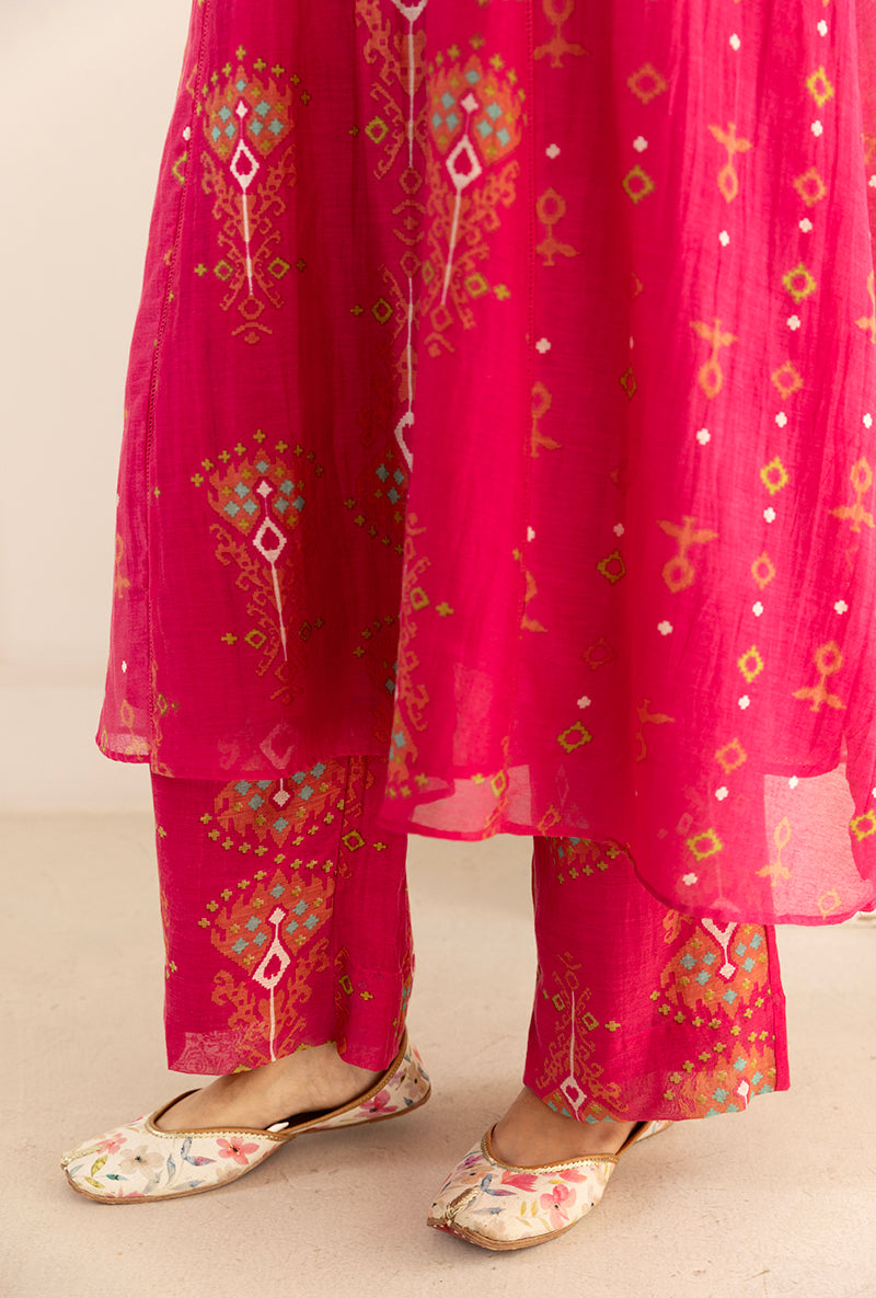 Pink Printed Ruffled Neck Ruhi Kurta Set