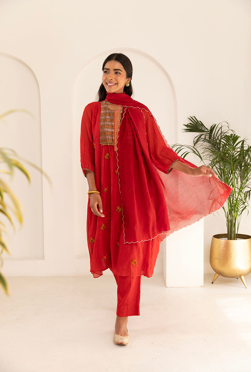 Red French Knot Ruhi Kurta Set