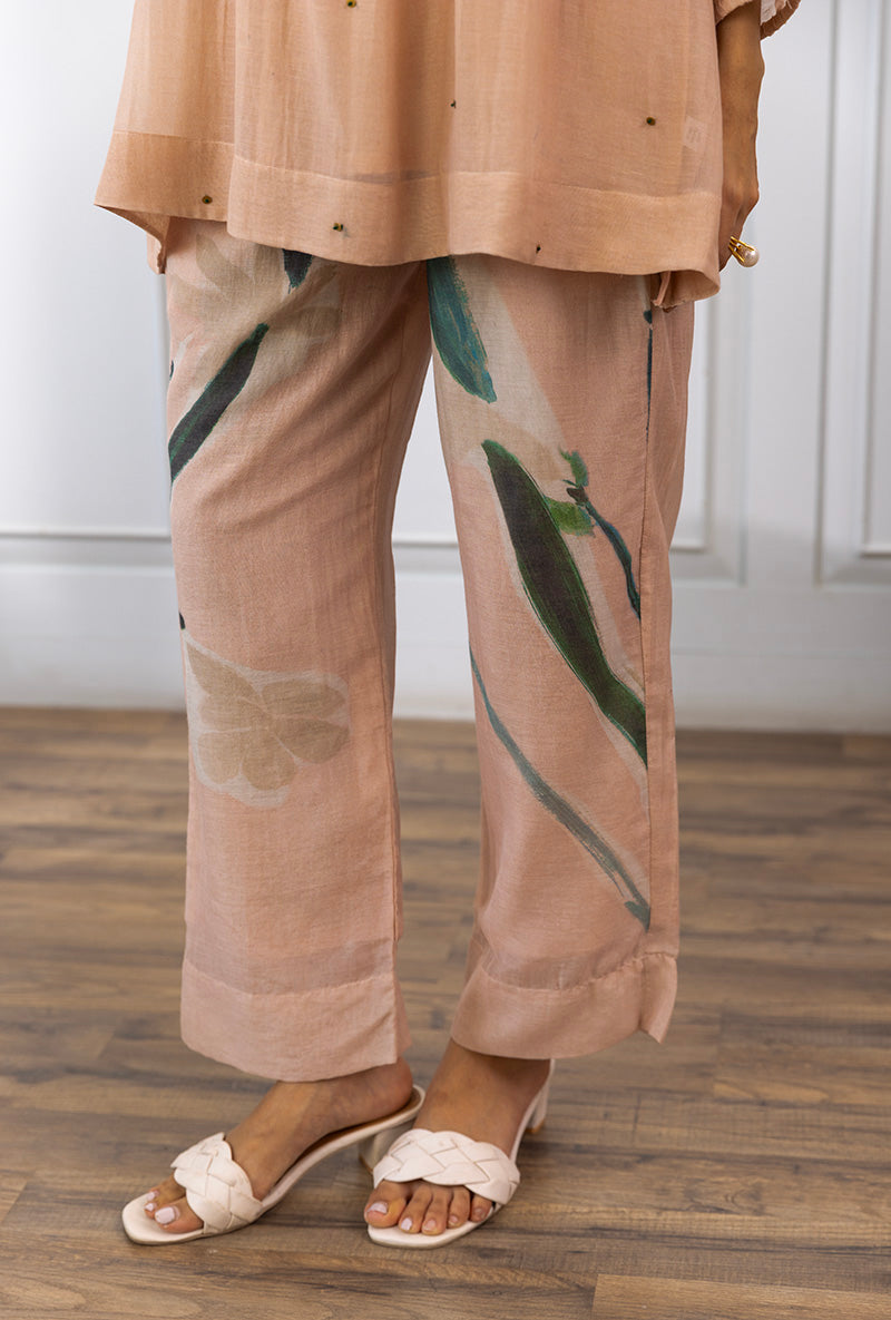 Meghna Nayyar in Peach Dahlia Co-ord Set