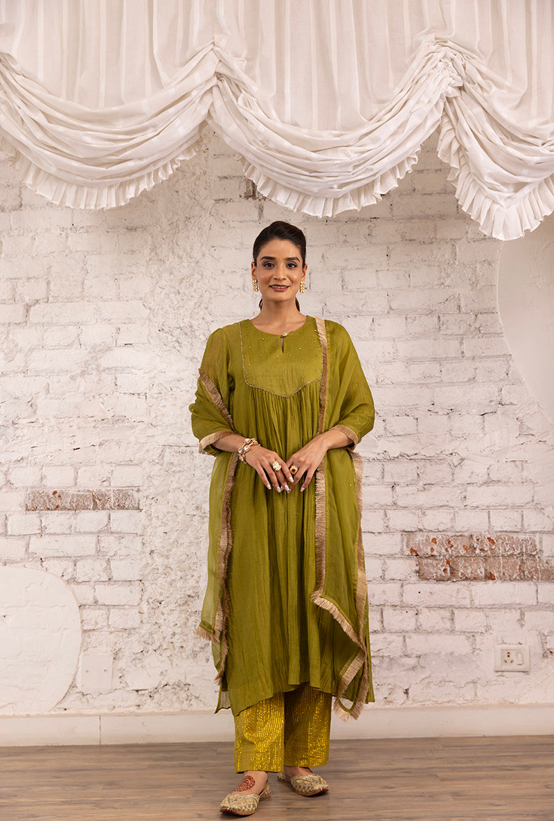 Green Hand Embroidered Khwaab Kurta Set