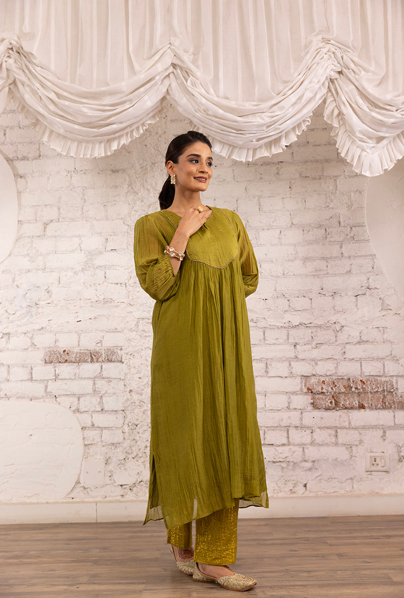 Green Hand Embroidered Khwaab Kurta Set
