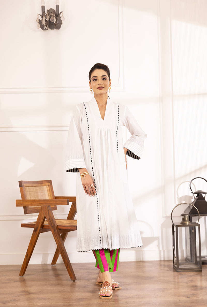 White V-Neck Contrast Bottom A-Line Hazel Kurta Set