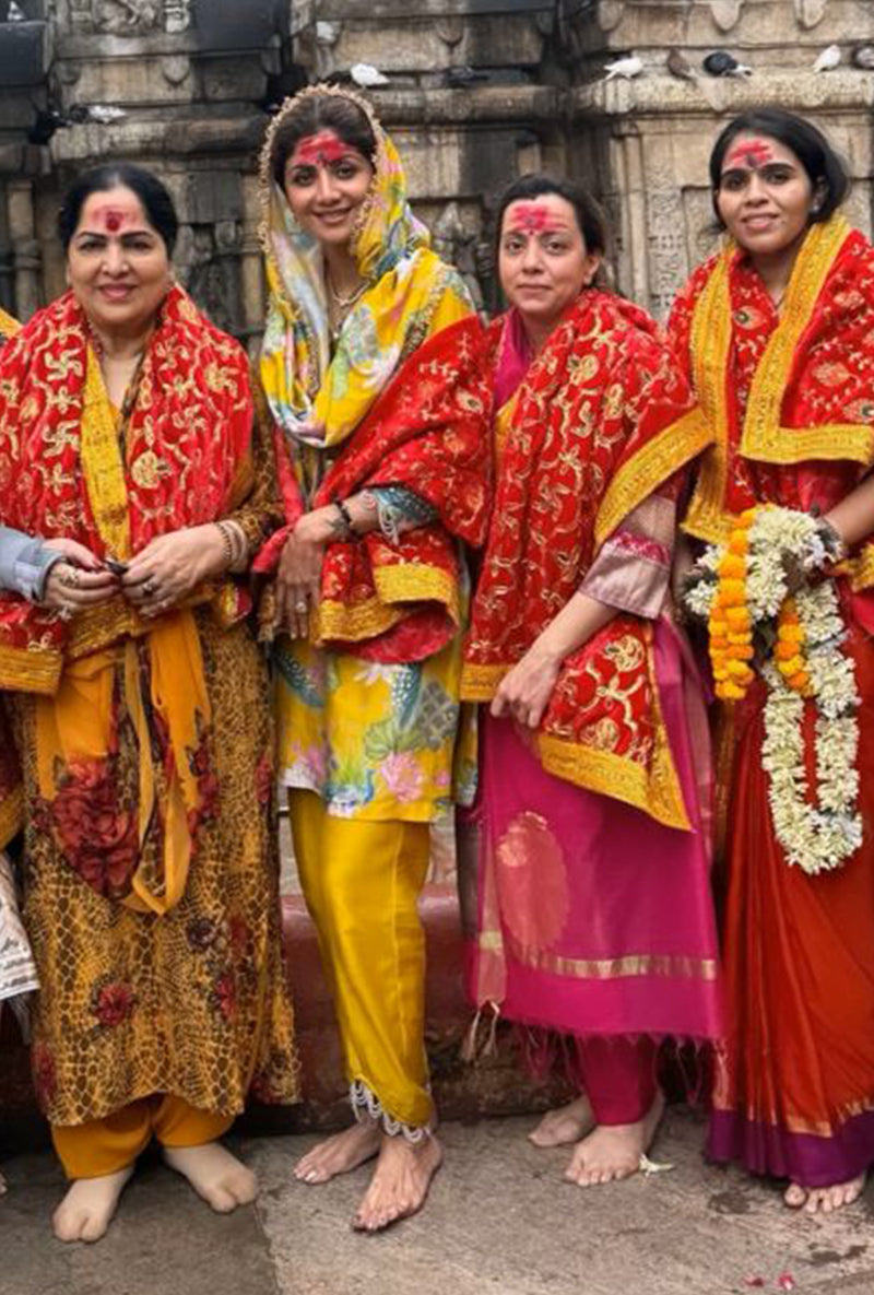 SHILPA SHETTY In Yellow Printed Short Kamli Kurta Set