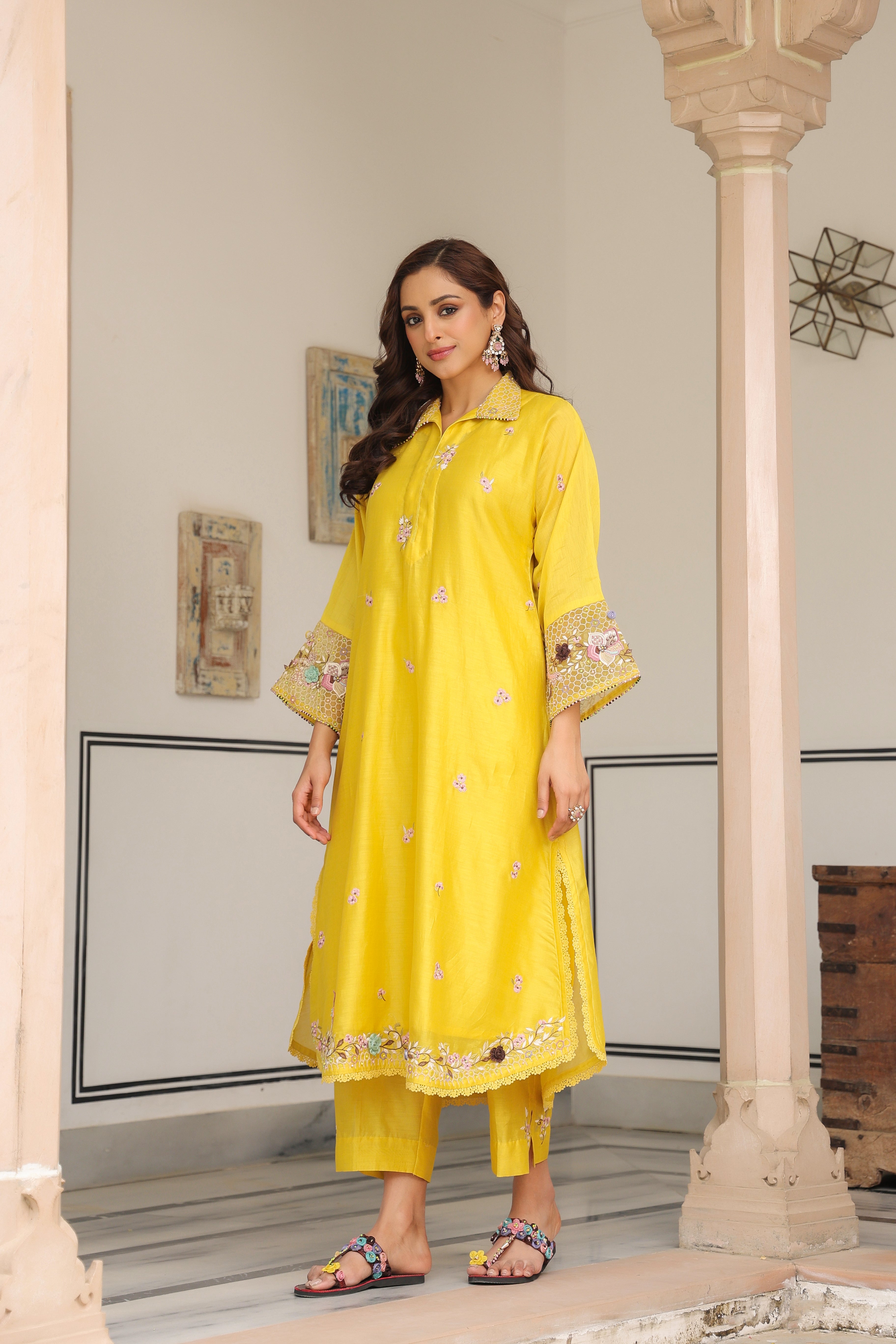 Yellow Collar Reet Kurta Set