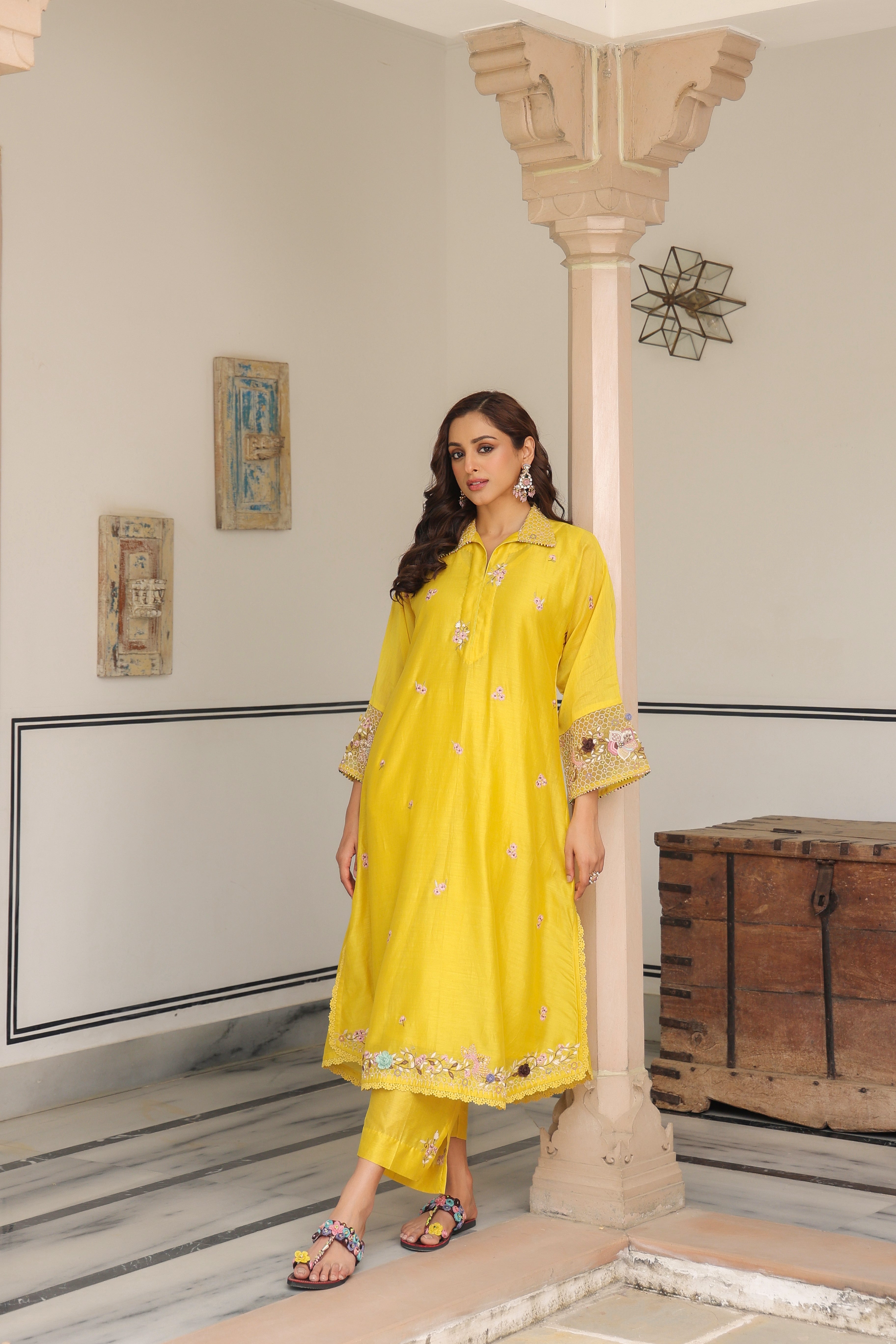 Yellow Collar Reet Kurta Set