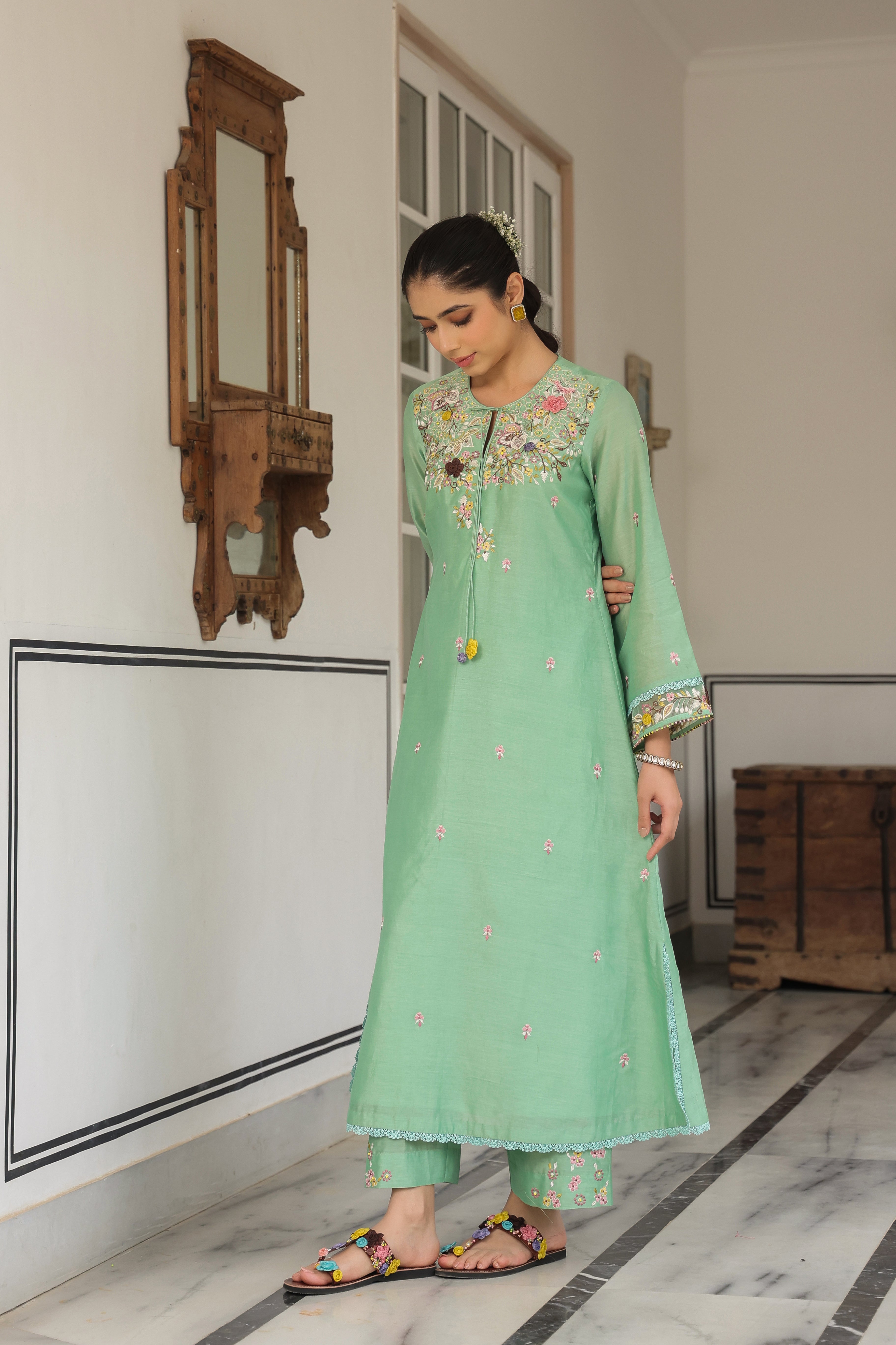 Green Choker Neck Reet Kurta Set