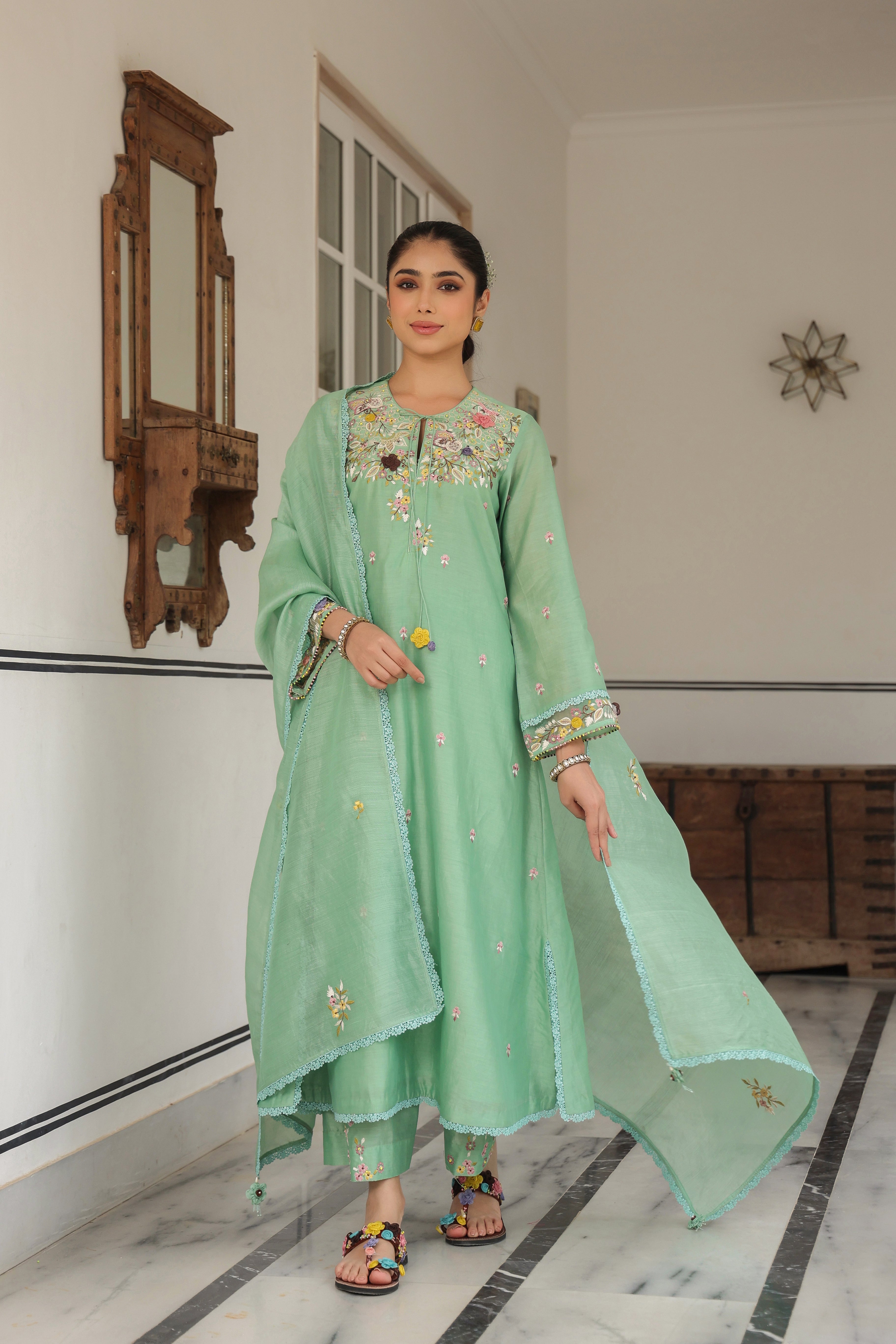 Green Choker Neck Reet Kurta Set
